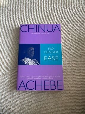 Chinua Achebe - No Longer at Ease (Purple Cover)